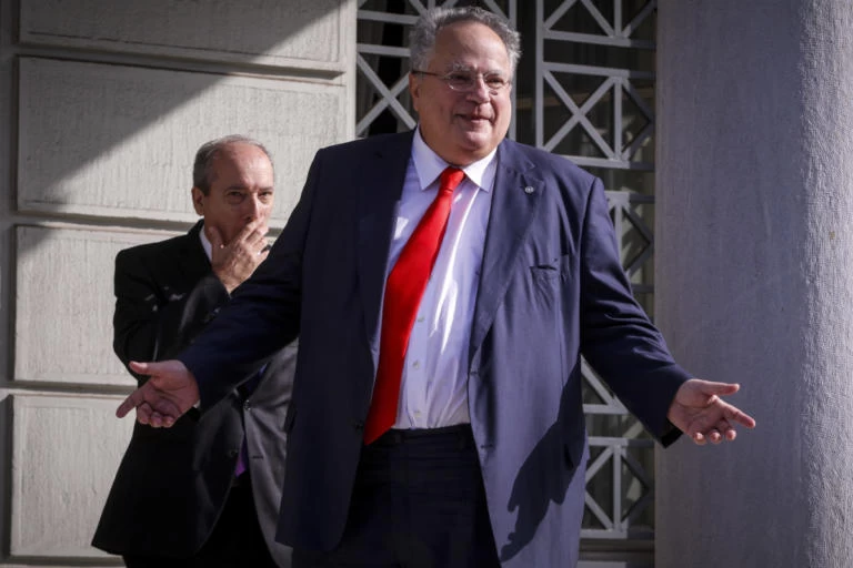 Κοτζιάς για Σκοπιανό: Έλληνας πρωθυπουργός ζήτησε να αποφασίσει ο ΟΗΕ το όνομα – «Είπα στην Κλίντον να μη μου ξανατηλεφωνήσει»